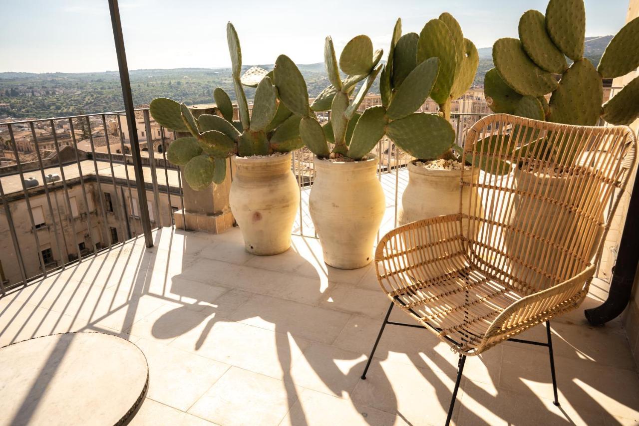 Aria Rooms And Terrace Noto Exterior photo